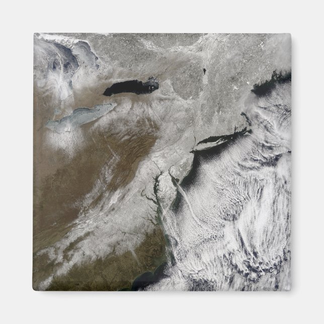 Snow across the northeastern United States Magnet (Front)