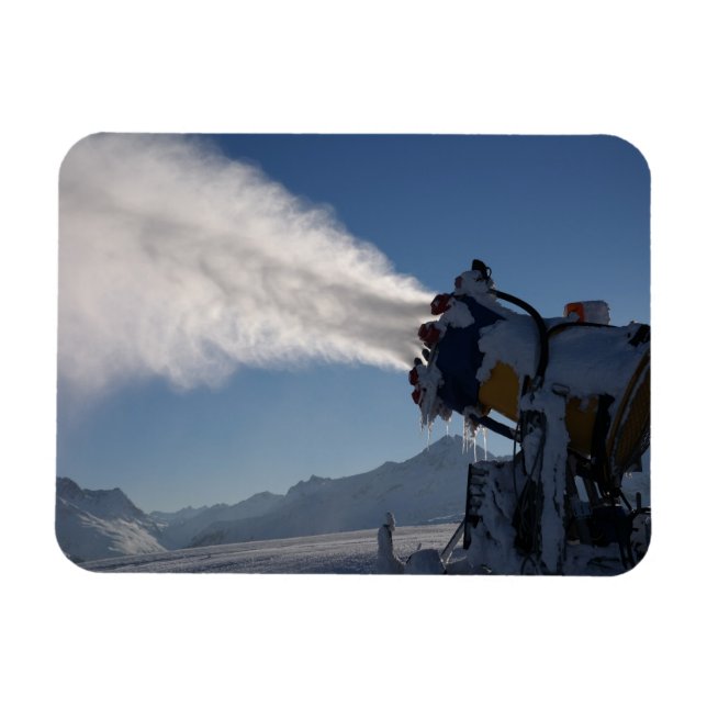 Snow Canon, Snow Gun, Shooting Snow Magnet (Horizontal)