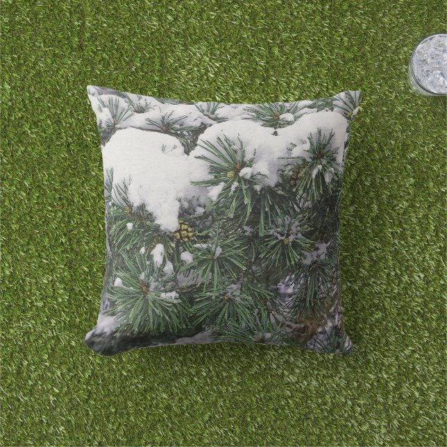 SNOW-COVERED EVERGREEN BOUGHS WITH PINE CONE OUTDOOR CUSHION (Grass)