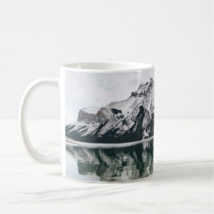 SNOW-COVERED MOUNTAIN COFFEE MUG