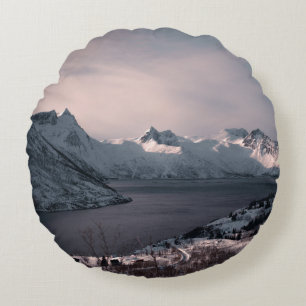 SNOW COVERED MOUNTAIN DURING DAYTIME ROUND CUSHION