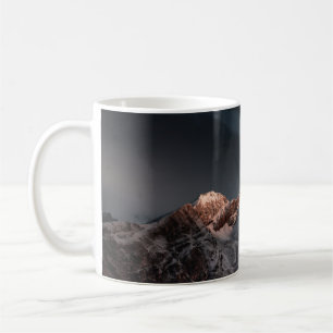 SNOW COVERED MOUNTAIN UNDER BLUE SKY DURING DAYTIM COFFEE MUG