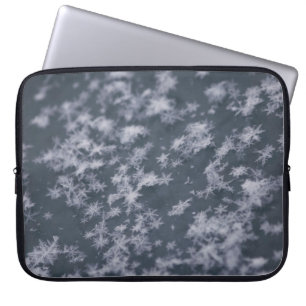 Snow flakes laptop sleeve
