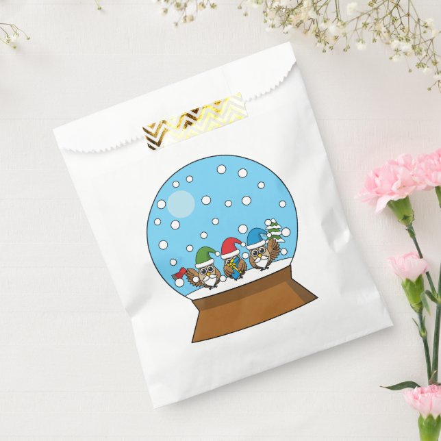 Snow Globe with Three Gnome Owls Favour Bag (Sealed)