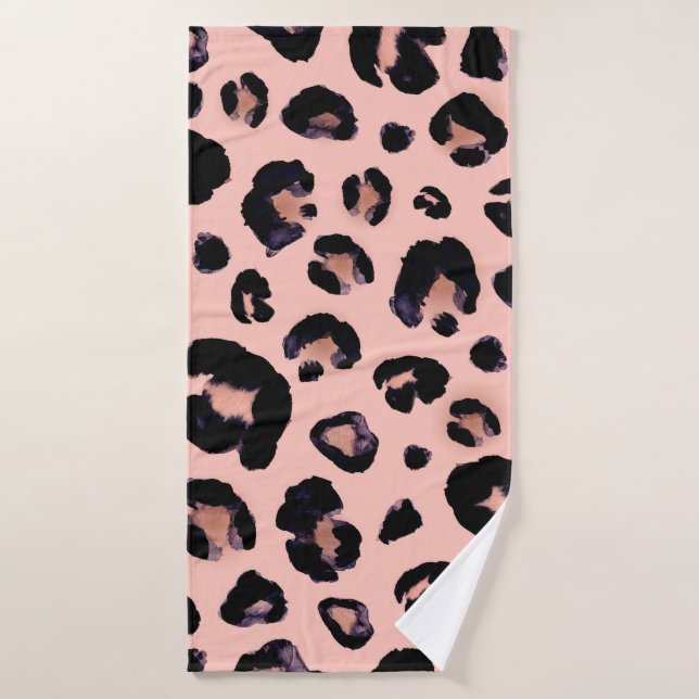 Snow Leopard black gray beige seamless background. Bath Towel (Bath Towel)