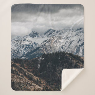 SNOW MOUNTAIN RANGE WALLPAPER SHERPA BLANKET