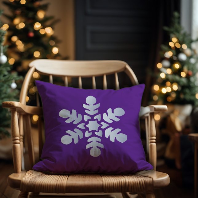 Snow purple Throw Pillow (Creator Uploaded)
