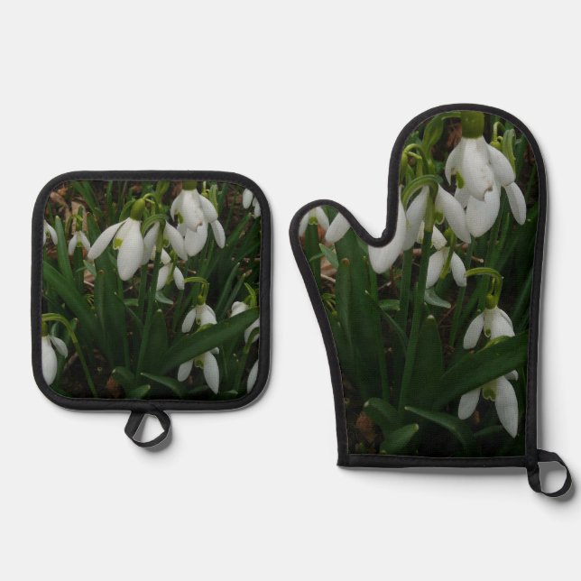 Snowdrops I (Galanthus) Spring Floral Oven Mitt & Pot Holder Set (Front)