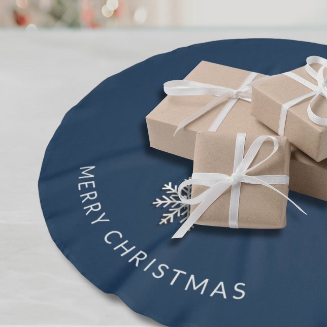 Snowflake Merry Christmas Tree Skirt (Creator Uploaded)