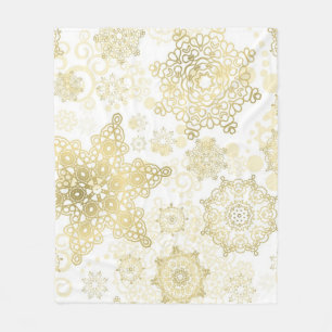 Snowflake pattern	 fleece blanket