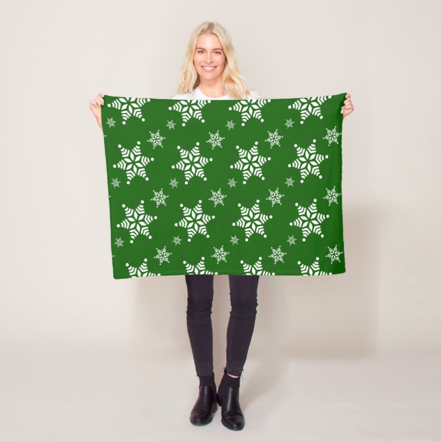 Snowflake Pattern, White Snowflakes, Snow, Green Fleece Blanket (In Situ)