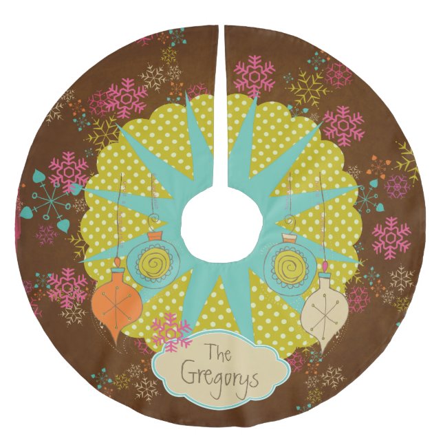 Snowflakes and Starburst Personalised Tree Skirt (Front)