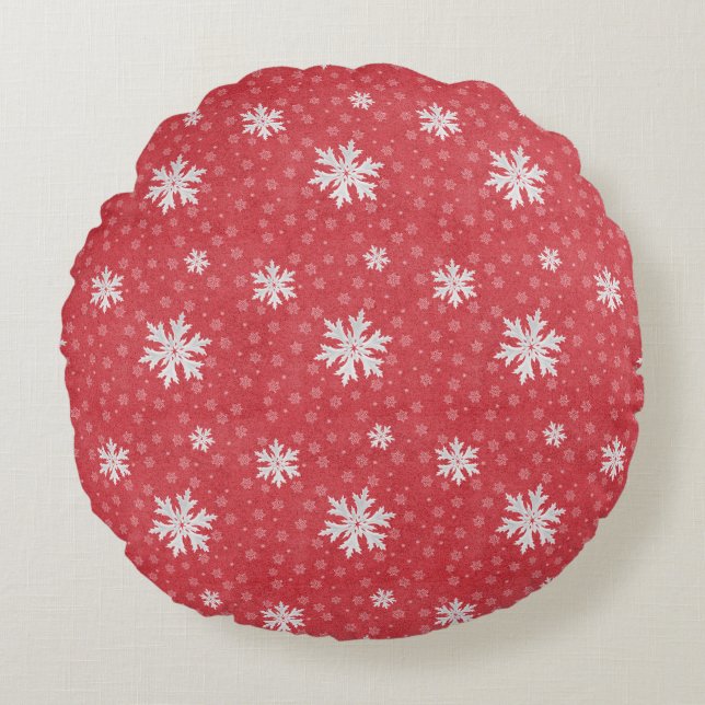 Snowflakes at Christmas Eve Invitation Napkins Tis Round Cushion (Front)