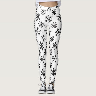 Snowflakes Black and White Pattern Leggings