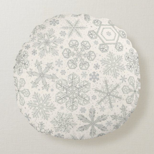 Snowflakes Round Cushion (Front)