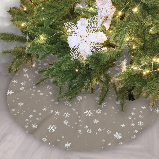 Snowflakes Stylish and Modern Christmas Holiday Brushed Polyester Tree Skirt (Creator Uploaded)