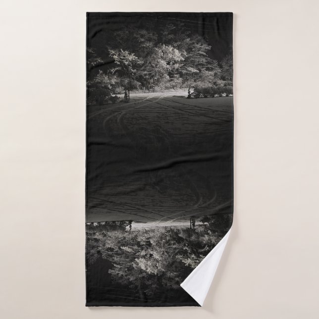 Snowy Forest at Night Bath Towel Set (Bath Towel)
