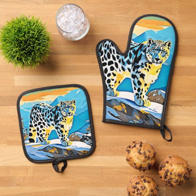Snowy Mountain Leopard Stance Design Oven Mitt & Pot Holder Set (Top Down)