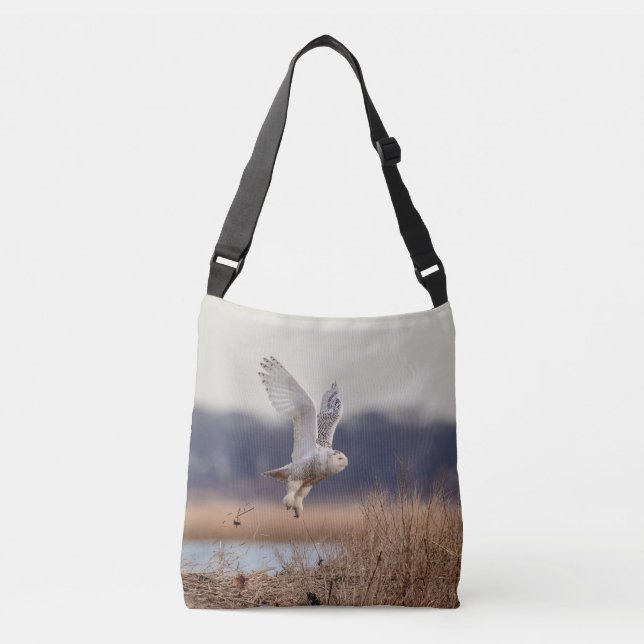 Snowy owl taking off crossbody bag (Front)