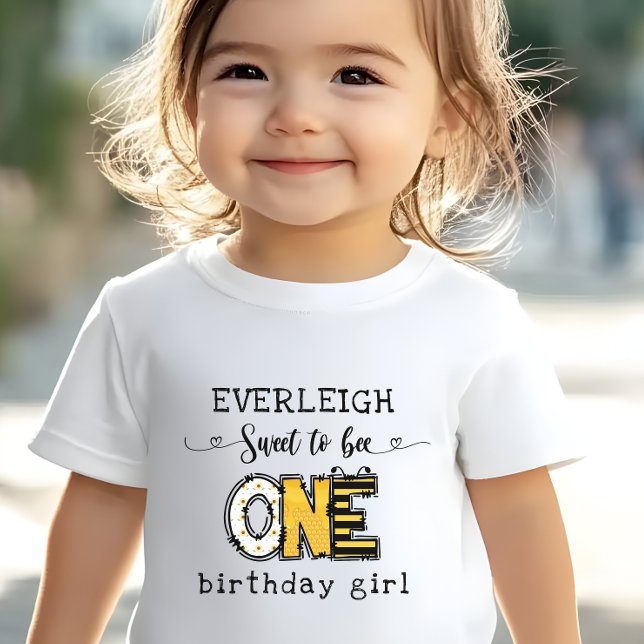 So sweet to bee one floral 1st birthday  toddler T-Shirt (Creator Uploaded)