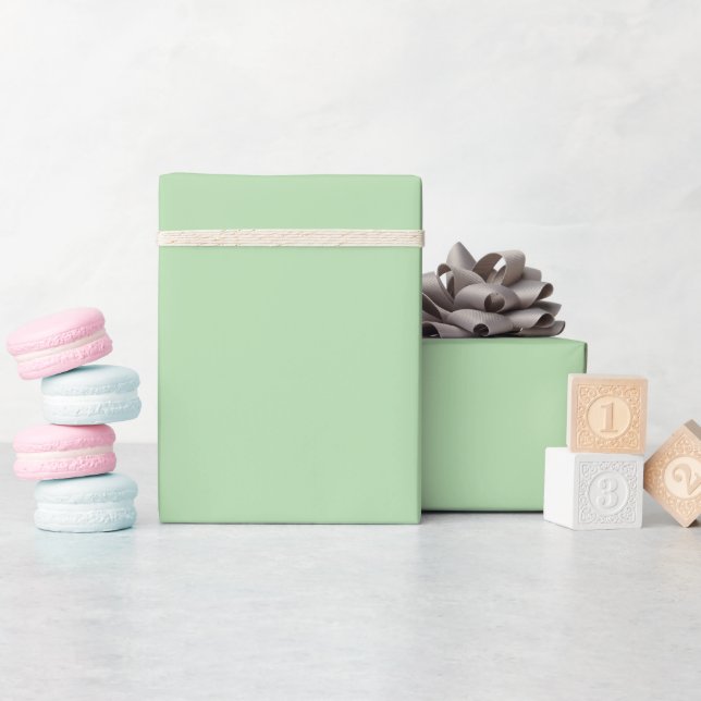 Soft Green Solid Wrapping Paper Roll (Baby Shower)