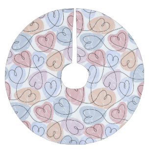 Soft Hearts: Continuous Line Valentine's Brushed Polyester Tree Skirt
