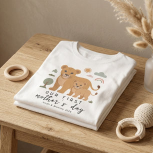 Soft Lion Mum Baby First Mothers Day Art Style T-Shirt