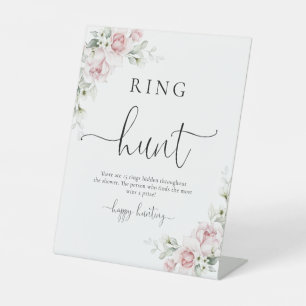 Soft Pink Floral Ring Hunt Sign