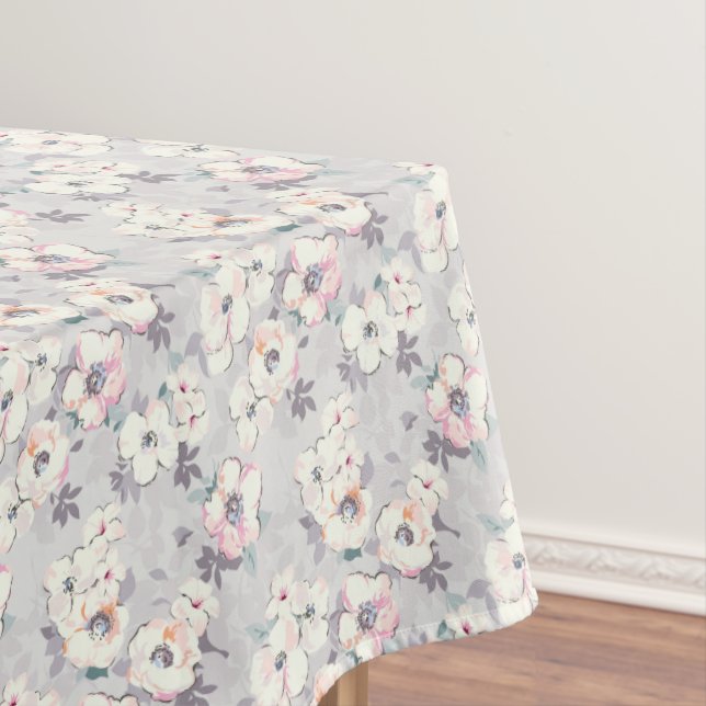 Soft Pink Watercolor Pattern Tablecloth (In Situ)