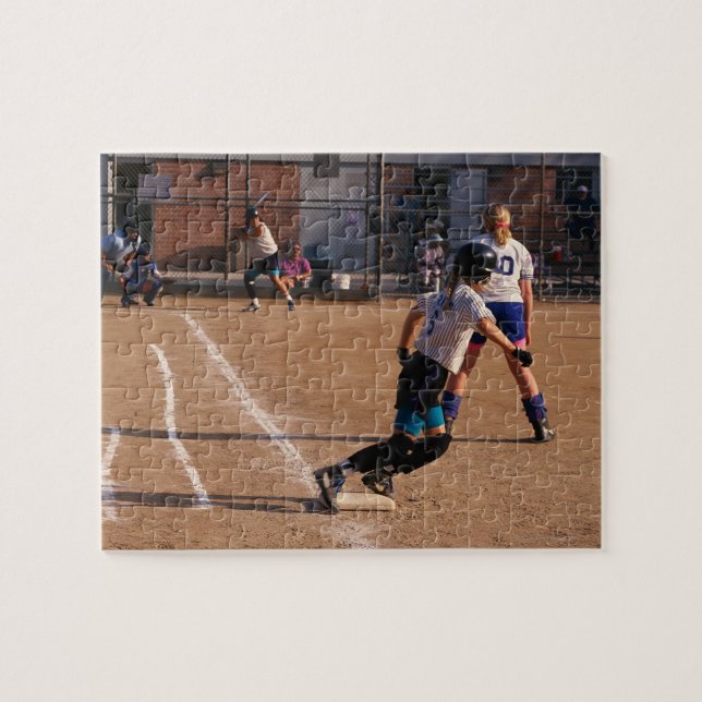Softball game jigsaw puzzle (Horizontal)