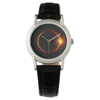 Solar Eclipse Dark Sun & Moon Watch