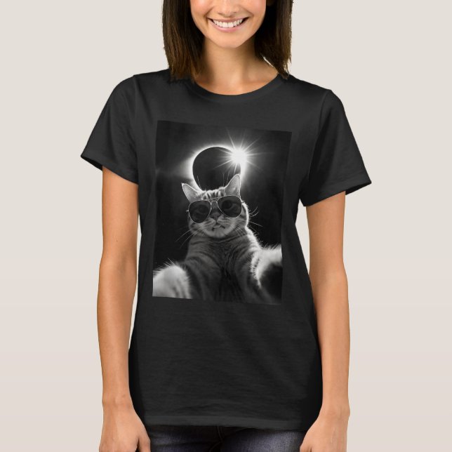 Solar Eclipse Total Solar Eclipse Illustration T-Shirt (Front)