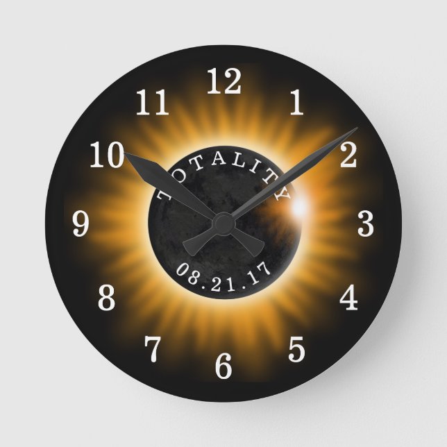 Solar Eclipse Totality 2017 Round Clock (Front)