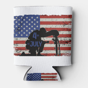 Soldier kneeling silhouette and American flag Can Cooler