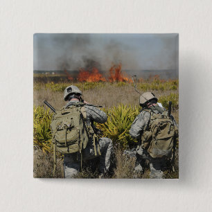 Soldiers call in information 15 cm square badge