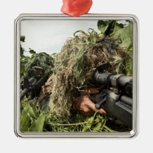 Soldiers dressed in ghillie suits metal tree decoration
