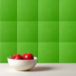 Solid colour kelly green ceramic tile<br><div class="desc">Solid colour kelly green design.</div>
