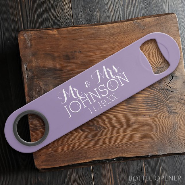 Solid Colour Orchid Lavender Mr & Mrs Wedding Favo (Custom Bar Key)