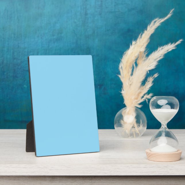 Solid light blue background evenly coloured plaque (Side)