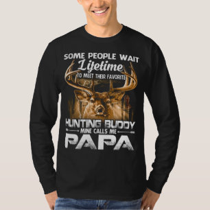 Some People Wait Lifetime To Meet Their Favourite T-Shirt