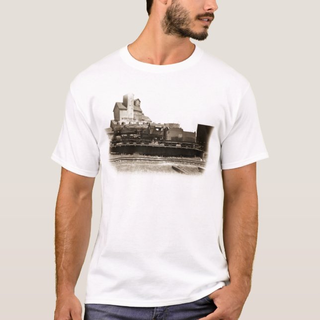 Soo Line Locomotive at Manitowoc on Turntable T-Shirt (Front)