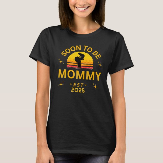 Soon-to-Be Mummy TShirt Cute Pregnancy Announcemen (Front)