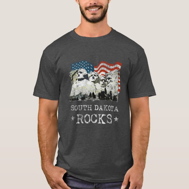 South Dakota Souvenir Gifts Mt. Rushmore T-Shirt (Front)