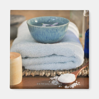 Spa still life magnet