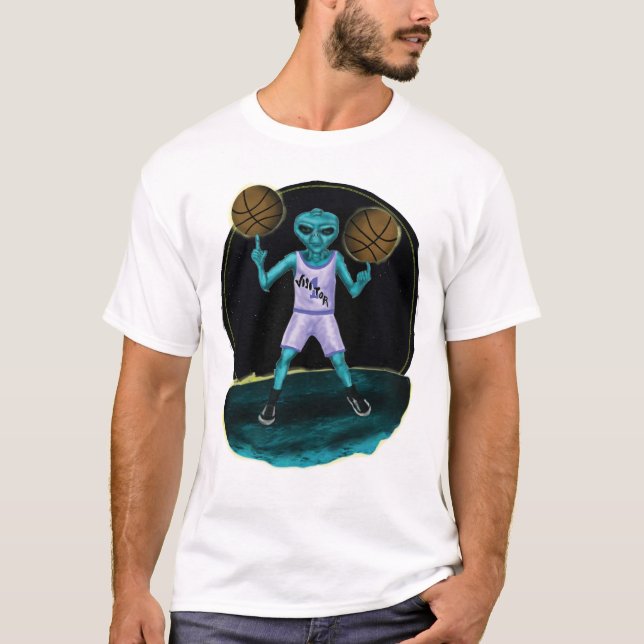 Space Alien Stealing A Slice Of Pizza T-Shirt (Front)