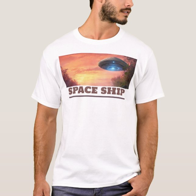 Space Ship printed T-shirt (Front)