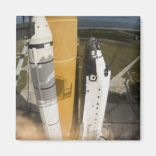 Space Shuttle Atlantis lifts off 17 Magnet