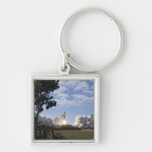 Space Shuttle Atlantis lifts off 18 Key Ring (Front)