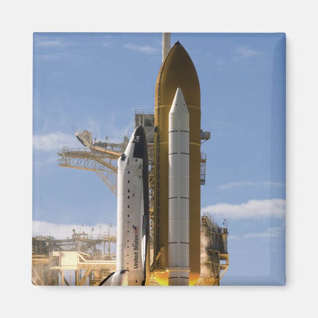 Space Shuttle Atlantis lifts off 5 Magnet (Front)