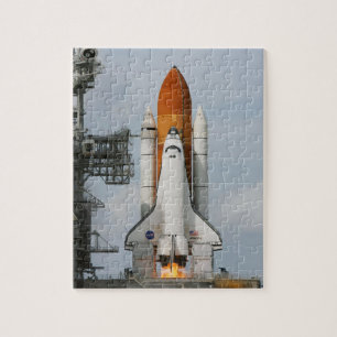 Space Shuttle Atlantis Photo Puzzle w/ Tin